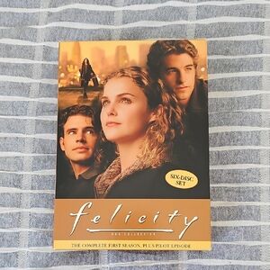 Felicity Freshman Year The Complete First Season 6 Disc DVD Box Set Collection